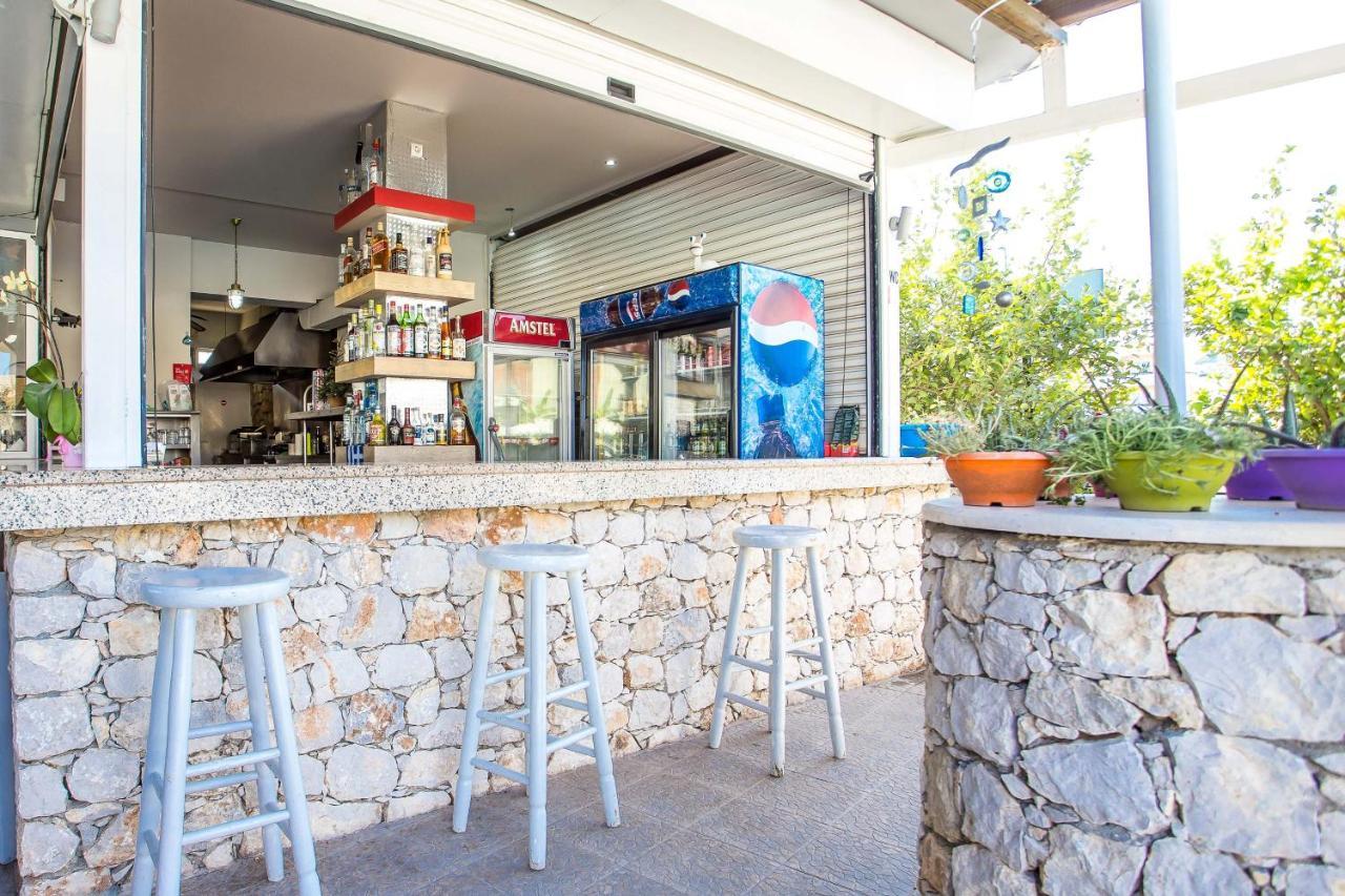 Vickys Studios Faliraki Rhodes City ภายนอก รูปภาพ